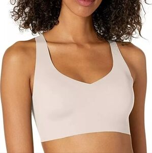 NWT Bali Comfort Revolution Wireless Bra  Size L/G